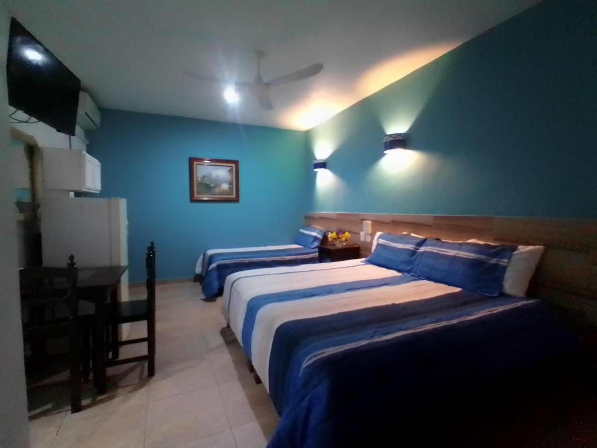 Hotel Acuario Playa Del Carmen Rom bilde